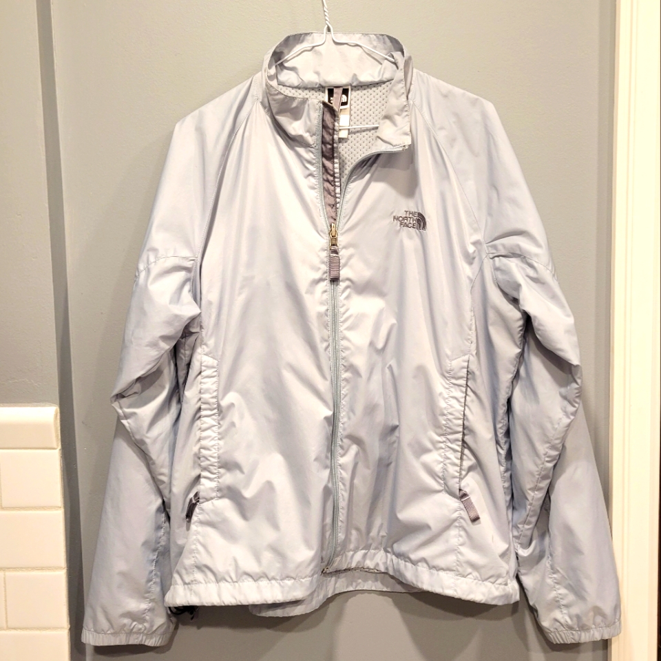 The North Face Light Jacket Womens Gray Large Windbreaker Excellent Pre-Owned!